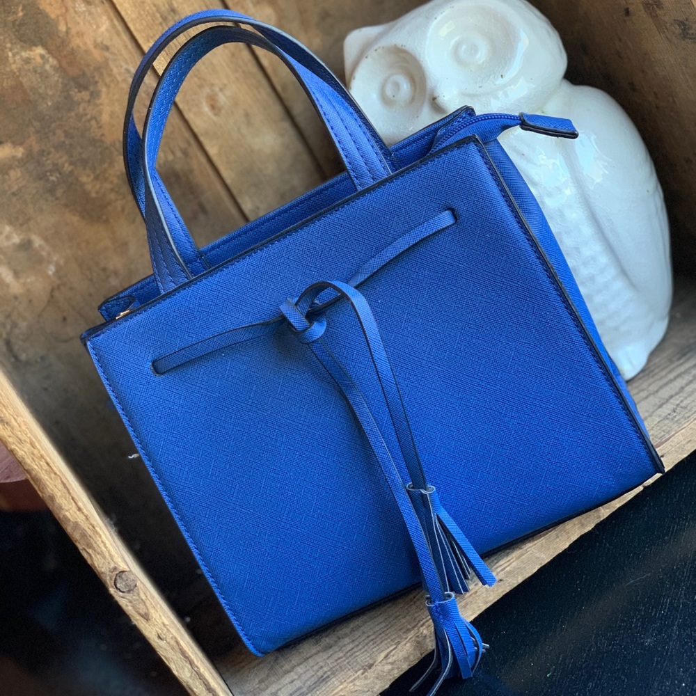 Periwinkle handbag
